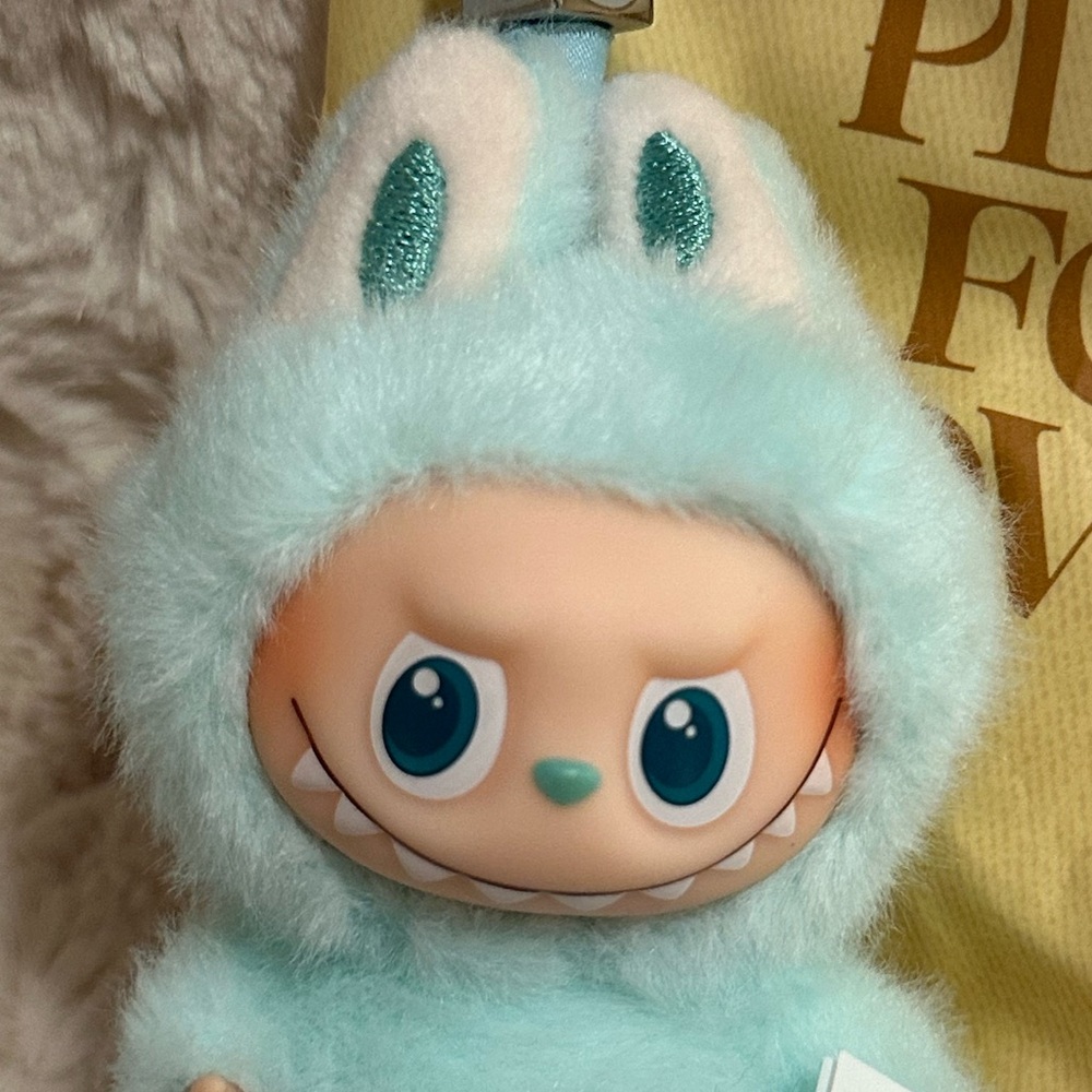 🩵Authentic Pop Mart Labubu Pin for Love - I 🩵 - Picture 6 of 16